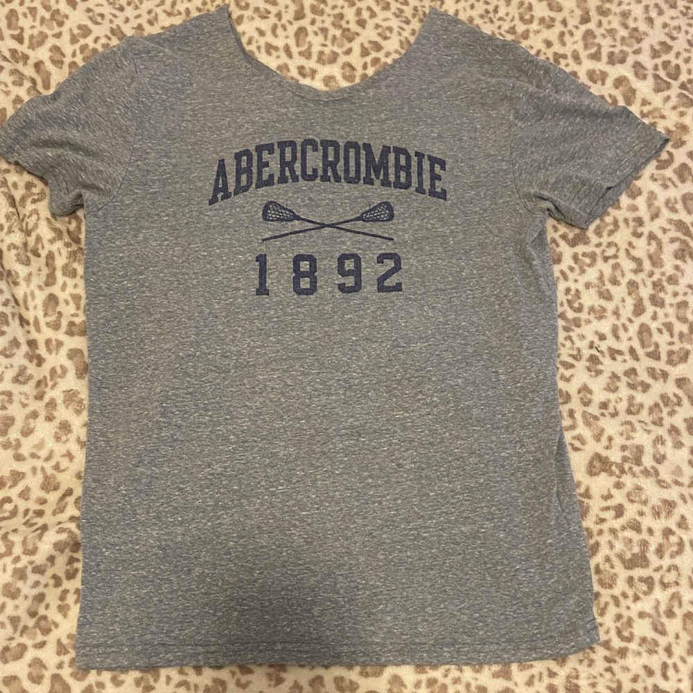 Abercrombie & Fitch Juniors Heather Gray Tee with Navy Print